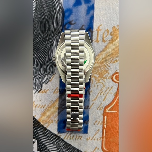 Men’s Luxury Style Automatic Stainless Steel Watch Black Dial 41mm - Picture 4 of 4